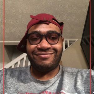 Meet your Posher, Derek